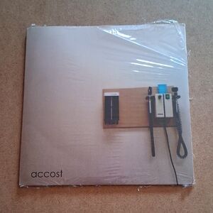 Accost CD - Medical Wall Mount Unit
